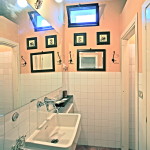 ante-bathroom