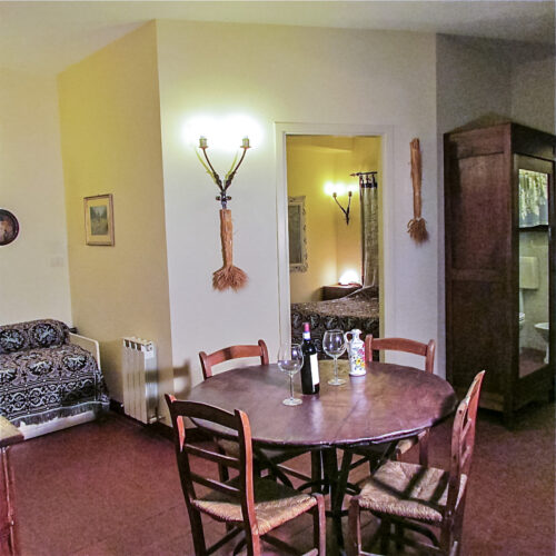 One-Bedroom Residence – 2 Beds (Standard)